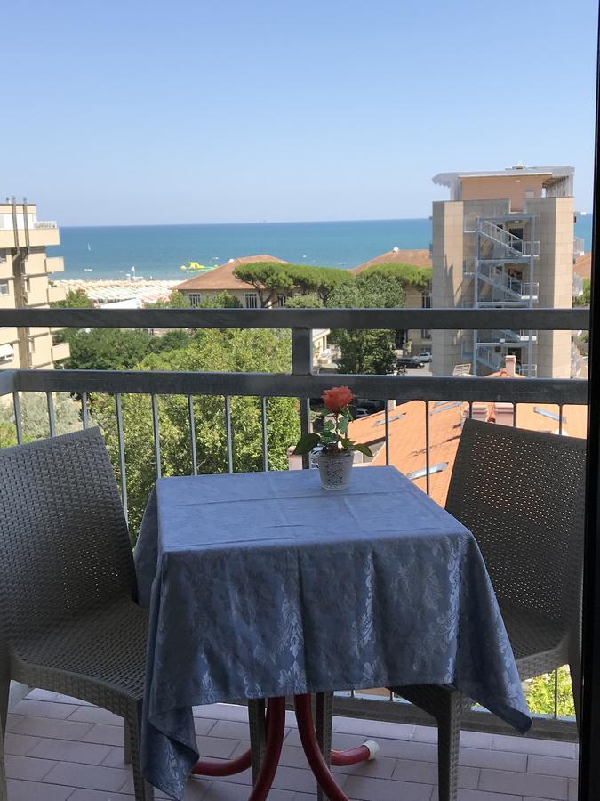 Hotel Gambrinus Rimini Eksteriør bilde