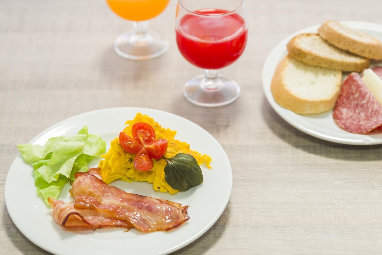 Hotel Gambrinus Rimini Eksteriør bilde