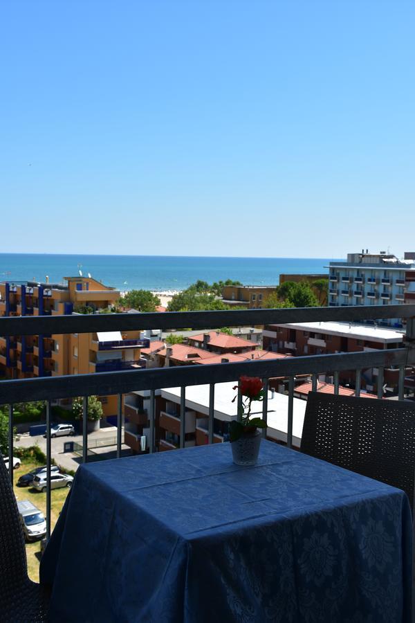 Hotel Gambrinus Rimini Eksteriør bilde
