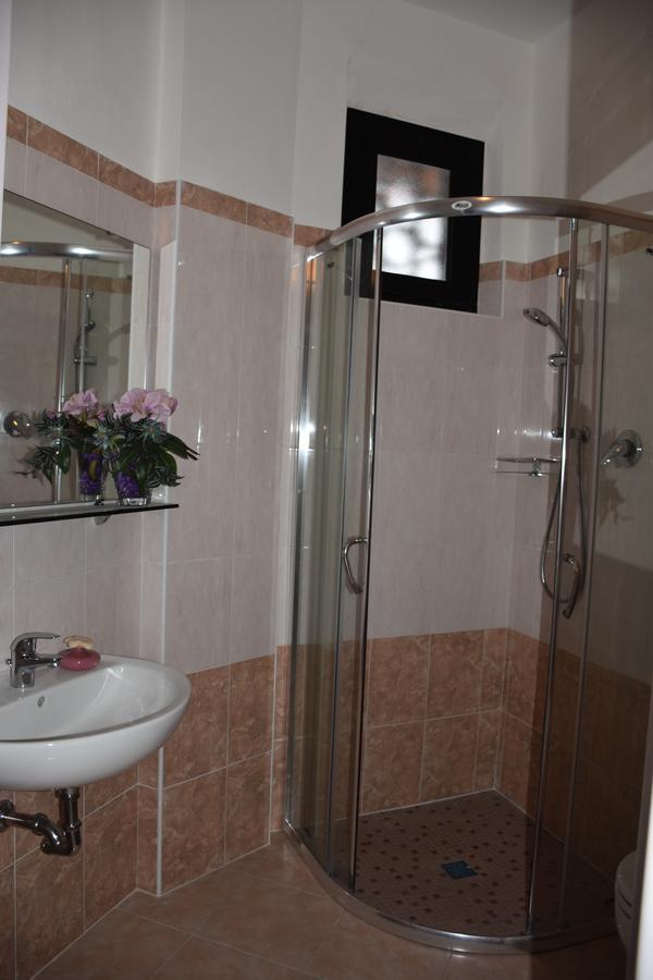 Hotel Gambrinus Rimini Eksteriør bilde